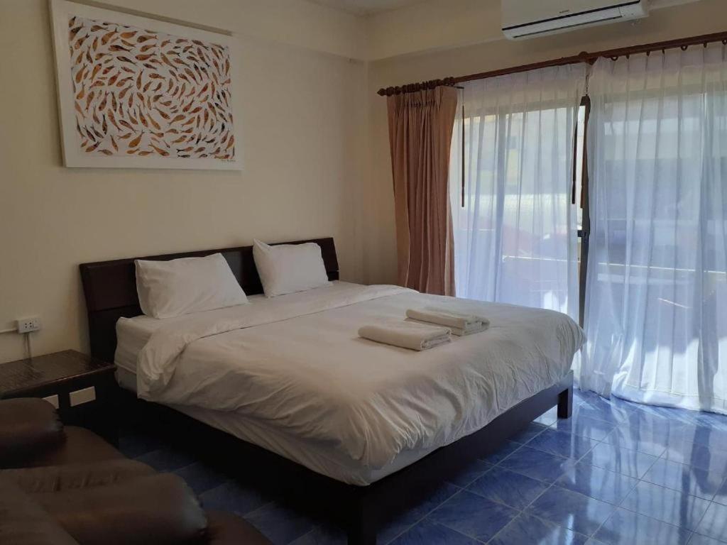 Nb House Hotel Phuket Ngoại thất bức ảnh