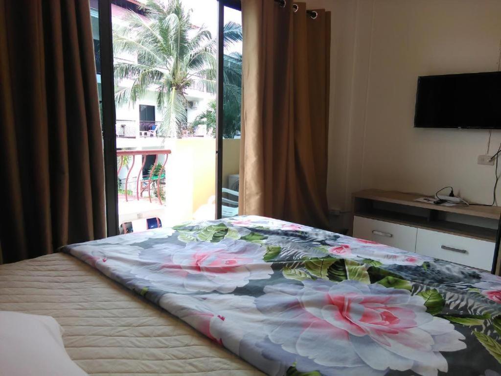 Nb House Hotel Phuket Ngoại thất bức ảnh